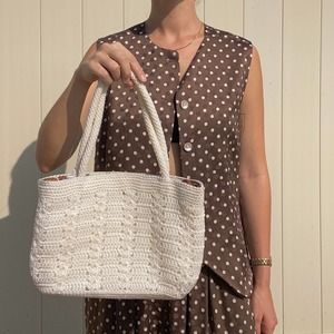 Vintage off white The Sak crotchet hand bag